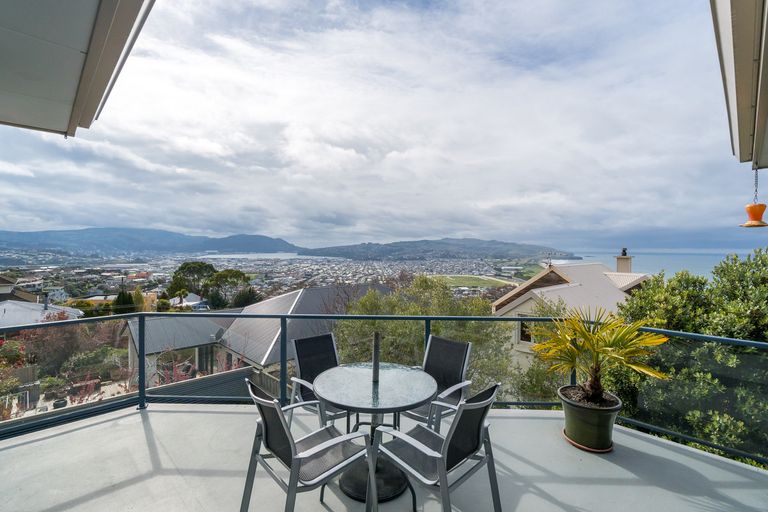 Photo of property in 6 Earls Road, Saint Clair, Dunedin, 9012