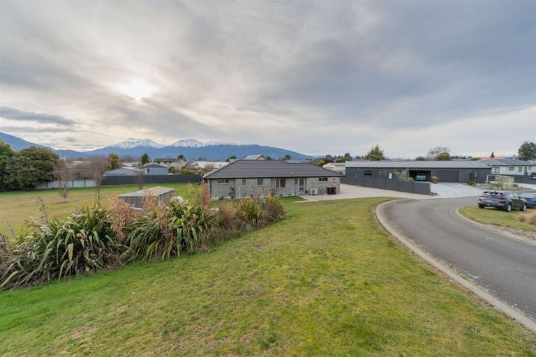 Photo of property in 25 Tawera Place, Te Anau, 9679