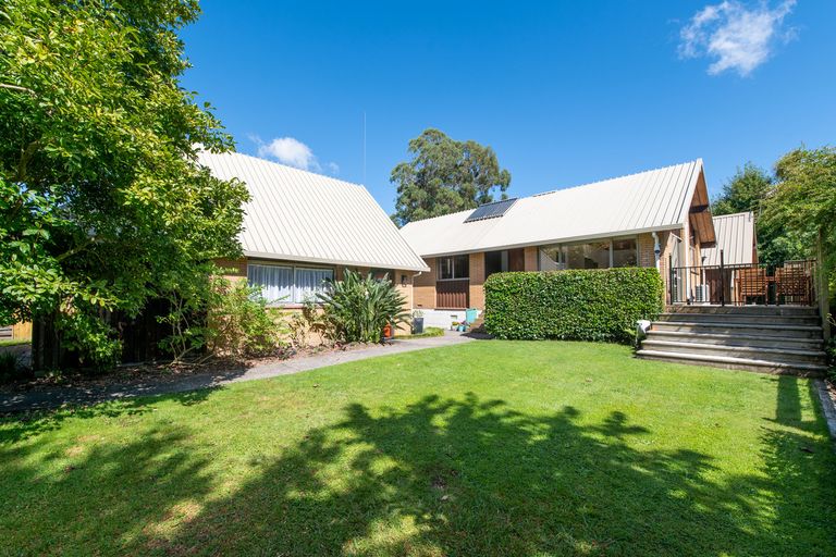 Photo of property in 77 Tihi Road, Springfield, Rotorua, 3015