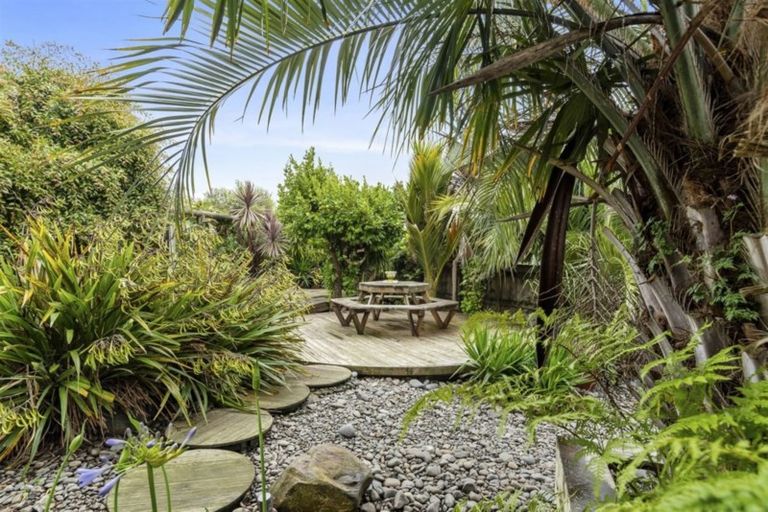 Photo of property in 39f Waikite Road, Welcome Bay, Tauranga, 3112