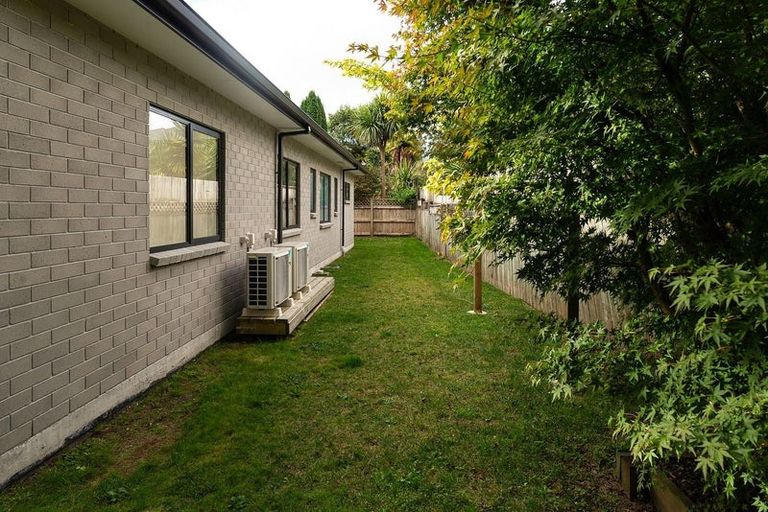 Photo of property in 96a Tarawera Road, Lynmore, 3010