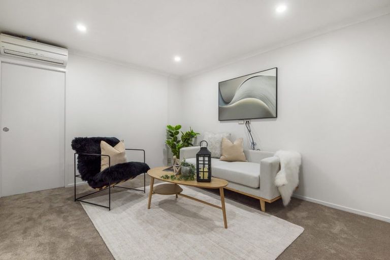 Photo of property in 58 Maxwelton Drive, Mairangi Bay, Auckland, 0630