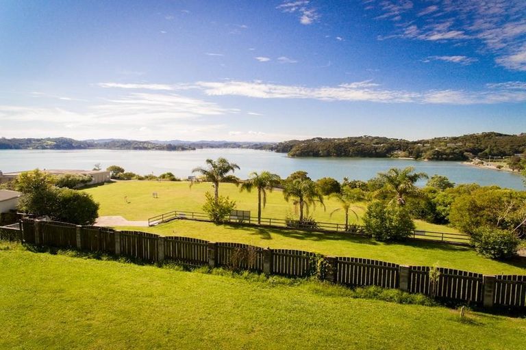 Photo of property in 1 Veronica Street, Paihia, 0200