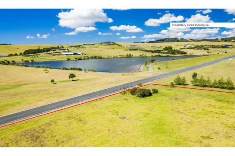 Photo of property in 14 Daniel Parade, Mangawhai, Wellsford, 0975