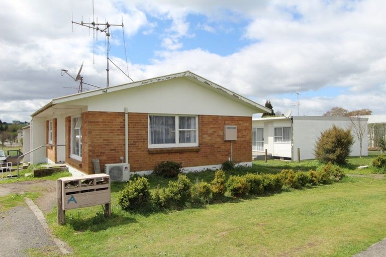 Photo of property in 21 Pohutukawa Drive, Tokoroa, 3420