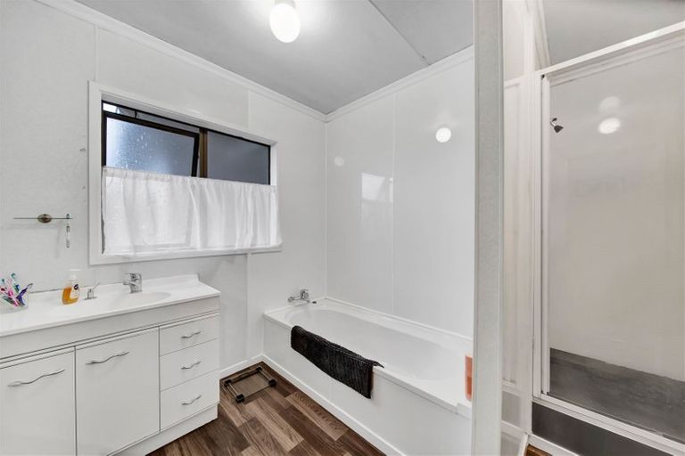 Photo of property in 31 Camellia Avenue, Bell Block, New Plymouth, 4312