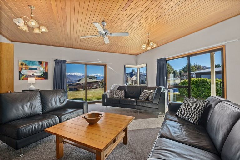 Photo of property in 60 Rata Street, Wanaka, 9305