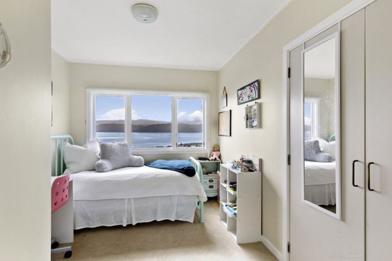 Photo of property in 23 Fettes Crescent, Seatoun, Wellington, 6022