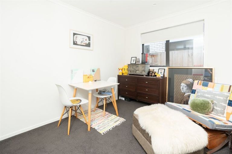 Photo of property in 17 Manawaroa Close, Grandview Heights, Hamilton, 3200