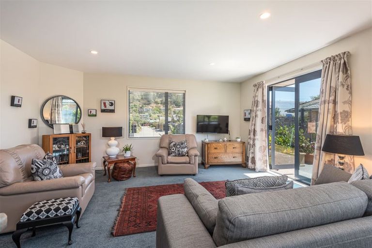 Photo of property in 19 Hamlet Lane, Heathcote Valley, Christchurch, 8022