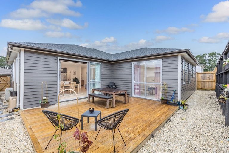 Photo of property in 5 Ropere Street, Kumeu, 0810