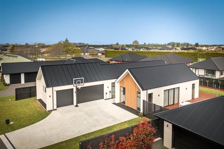 Photo of property in 9 Caracara Place, Rolleston, 7615