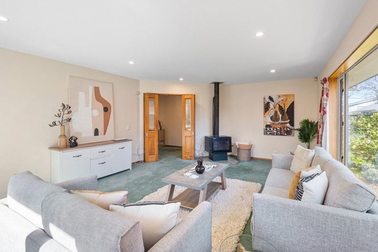 Photo of property in 32a Sawyers Arms Road, Northcote, Christchurch, 8052