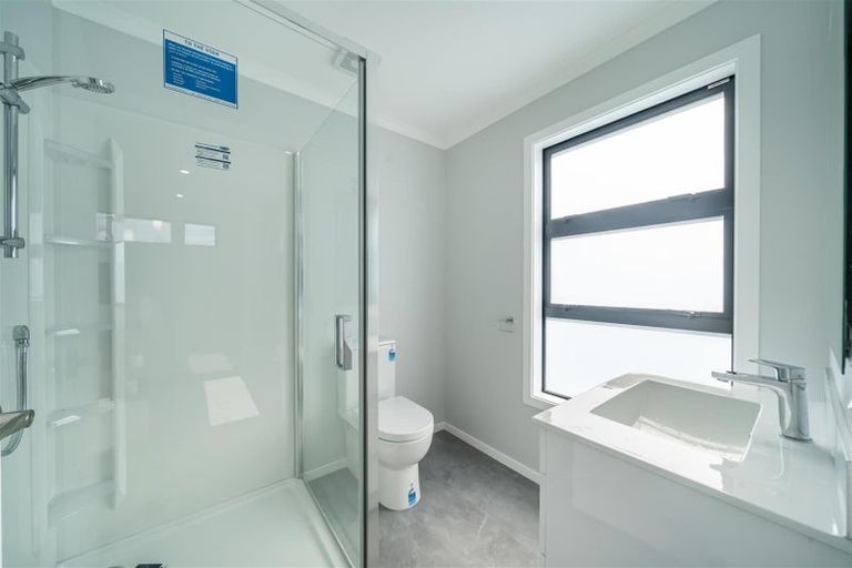 Photo of property in 4c Pohutukawa Street, Woburn, Lower Hutt, 5010