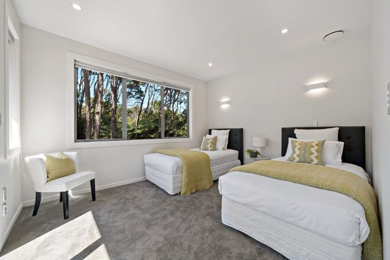 Photo of property in 293b Titirangi Road, Titirangi, Auckland, 0604