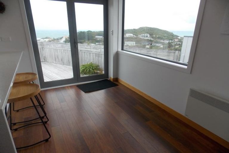 Photo of property in 62 Frobisher Street, Island Bay, Wellington, 6023