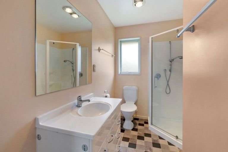 Photo of property in 1/446 Ferry Road, Woolston, Christchurch, 8023