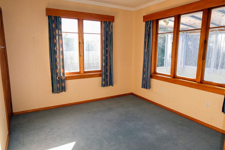Photo of property in 27 Arun Street, South Hill, Oamaru, 9400