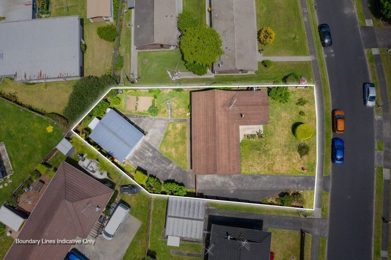 Photo of property in 10 Challen Close, Conifer Grove, Takanini, 2112