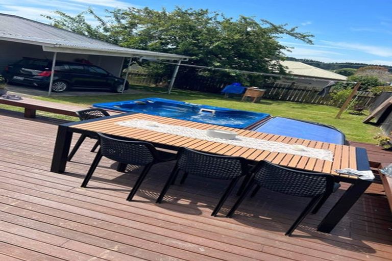 Photo of property in 30 Read Street, Levin, 5510