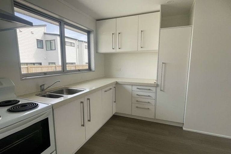 Photo of property in 35 Tabitha Crescent, Henderson, Auckland, 0612