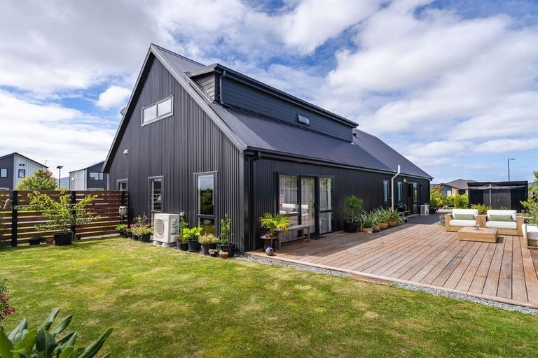 Photo of property in 16 Munro Lane, Rolleston, 7615