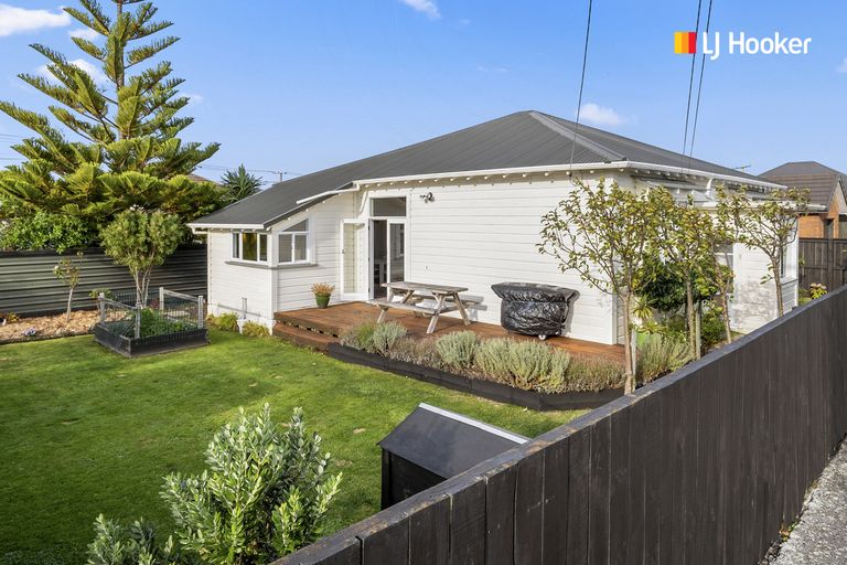 Photo of property in 9 Montreal Street, Saint Kilda, Dunedin, 9012
