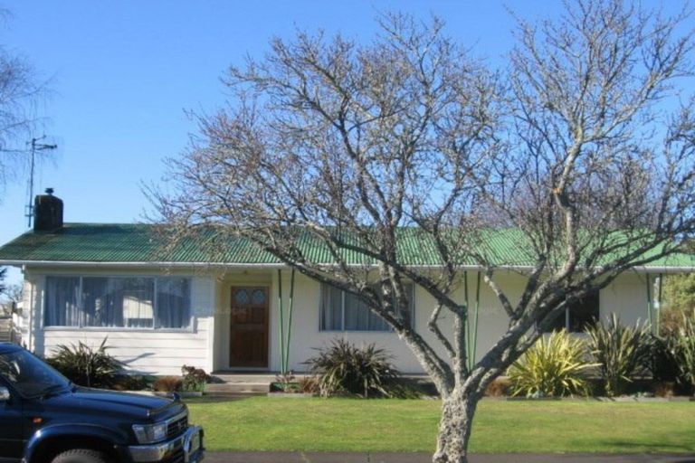 Photo of property in 32 Clematis Avenue, Pukete, Hamilton, 3200