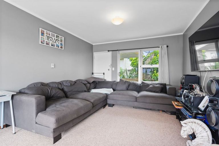 Photo of property in 44 Kokich Crescent, Onerahi, Whangarei, 0110