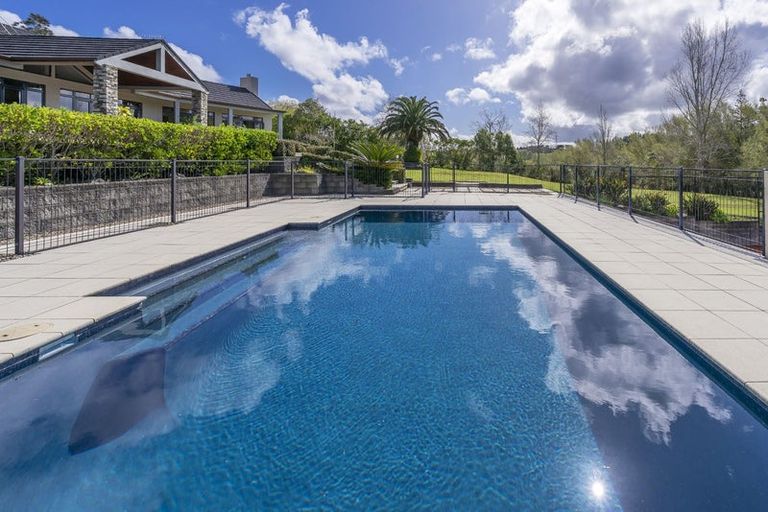 Photo of property in 48 Ashwood Avenue, Dairy Flat, Albany, 0792