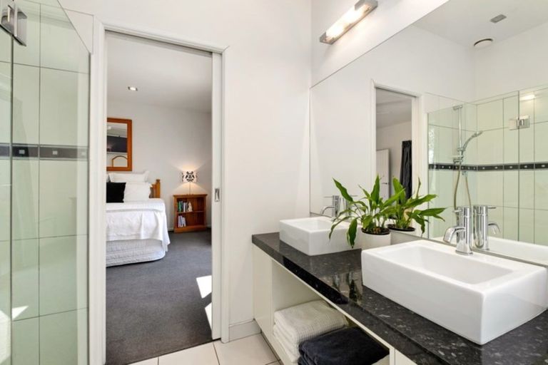 Photo of property in 9 Quartz Lane, Mount Pisa, Cromwell, 9383