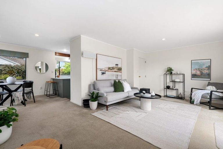 Photo of property in 45 Rewarewa Place, Matua, Tauranga, 3110