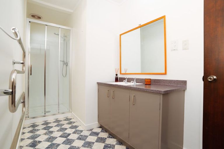 Photo of property in 24 Westhaven Drive, Tawa, Wellington, 5028