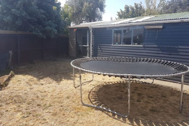 Photo of property in 43 Yarmouth Street, Aranui, Christchurch, 8061
