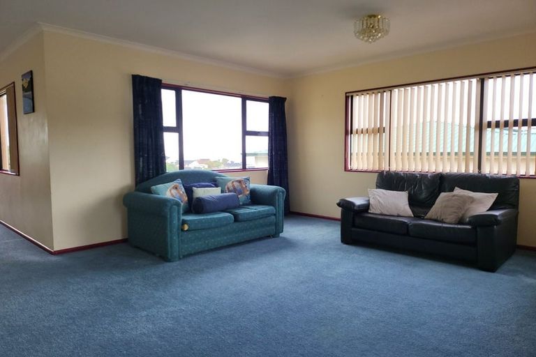 Photo of property in 17 Jordan Street, Island Bay, Wellington, 6023