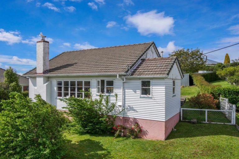 Photo of property in 18 Forresbank Avenue, Wakari, Dunedin, 9010