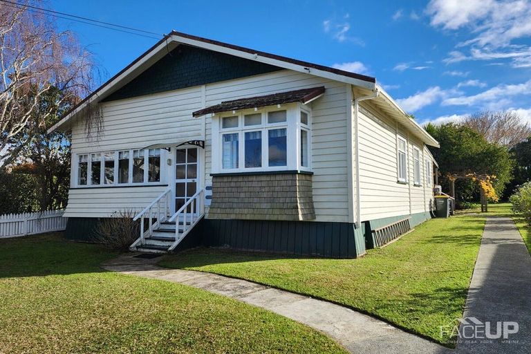Photo of property in 56 Ngataringa Road, Devonport, Auckland, 0624