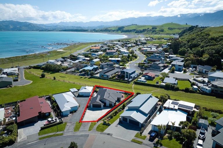 Photo of property in 55 Kotuku Road, South Bay, Kaikoura, 7300