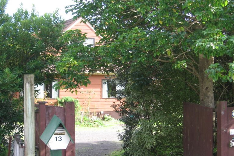 Photo of property in 11a Simpson Road, Ranui, Auckland, 0612