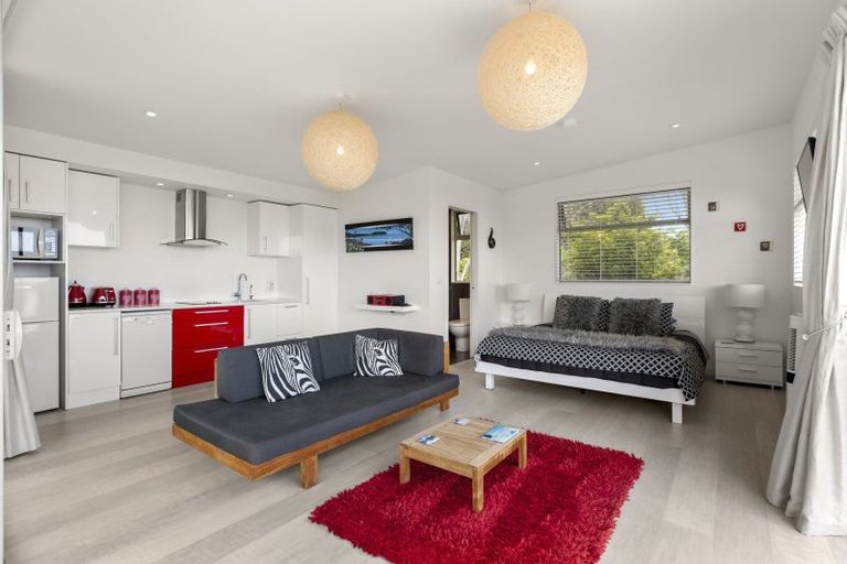 Photo of property in 29 Callis Avenue, Opaheke, Papakura, 2113