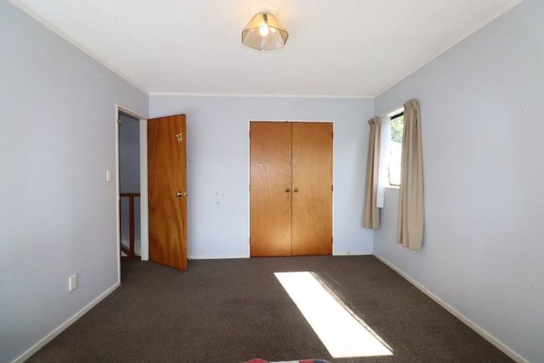 Photo of property in 6 Flinders Place, Johnsonville, Wellington, 6037