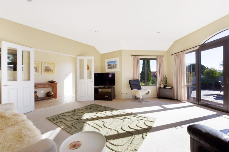 Photo of property in 2 Strawberry Grove, Richmond, 7020