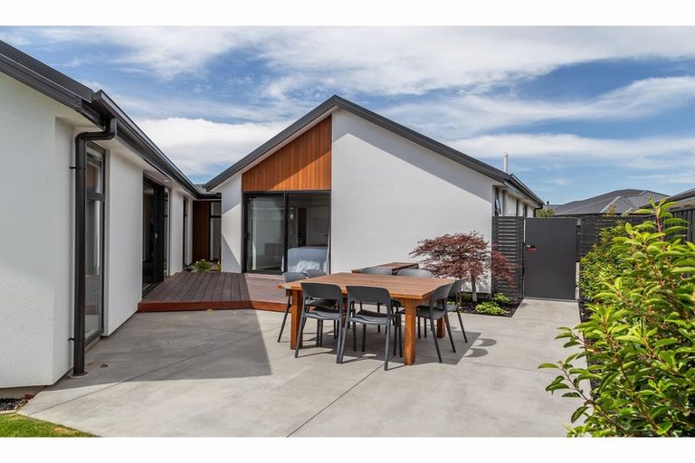 Photo of property in 96 Oaks Drive, Lincoln, 7608