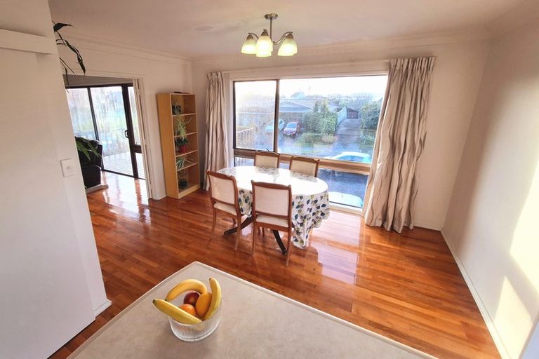 Photo of property in 35 Fratley Avenue, Farm Cove, Auckland, 2012