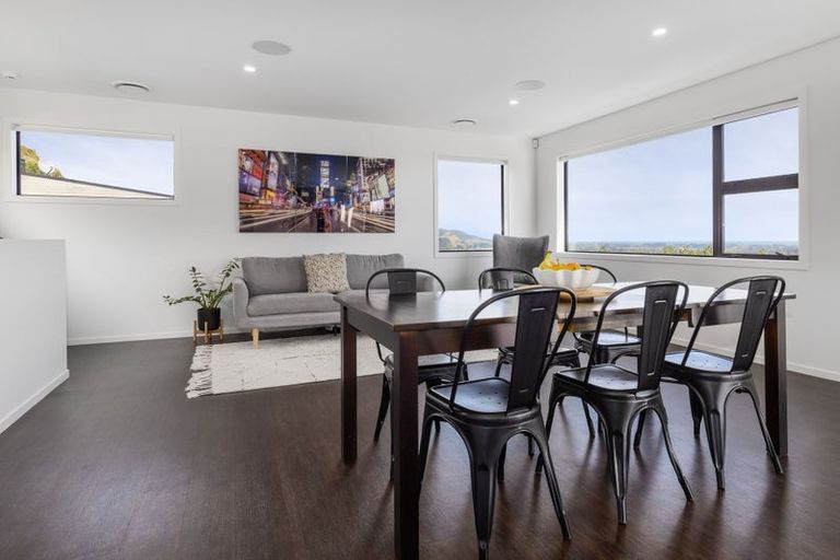 Photo of property in 94 Kotare Street, Waikanae, 5036