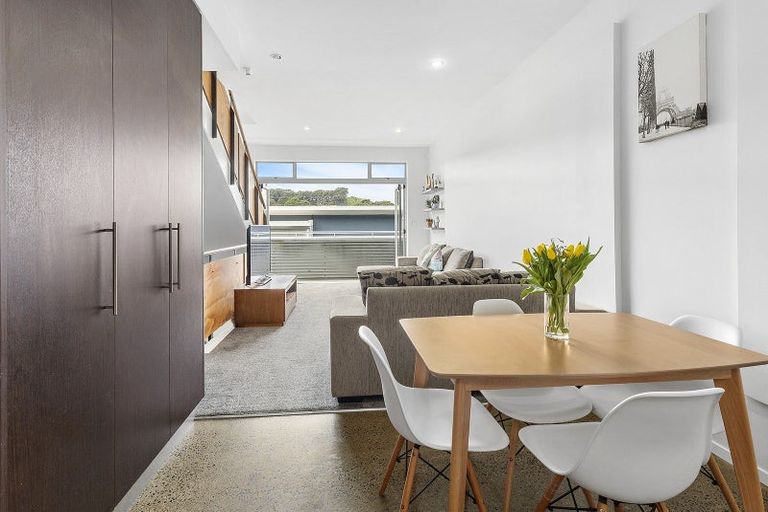 Photo of property in 13/185 Tasman Street, Mount Cook, Wellington, 6021