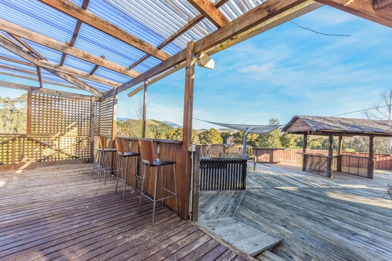 Photo of property in 30 Foxhill Cemetery Road, Foxhill, Wakefield, 7095