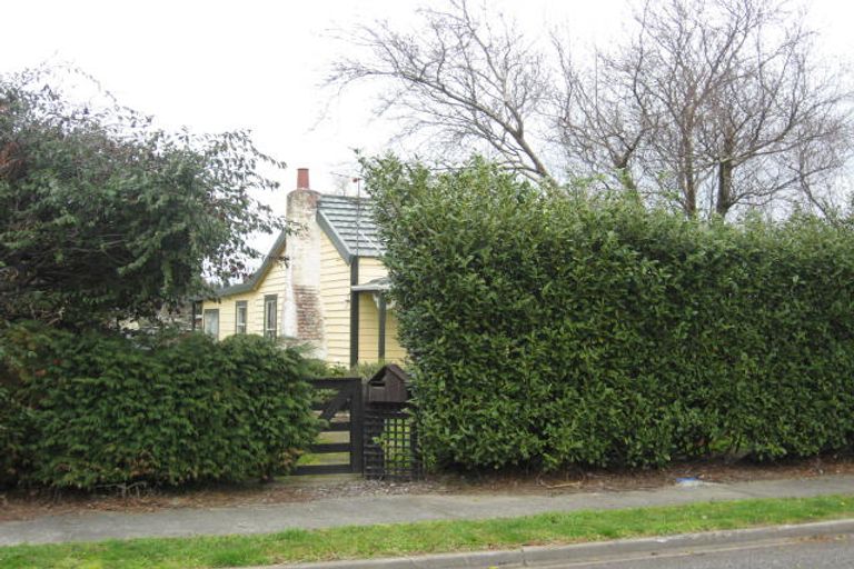 Photo of property in 35 Frederick Street, Carterton, 5713