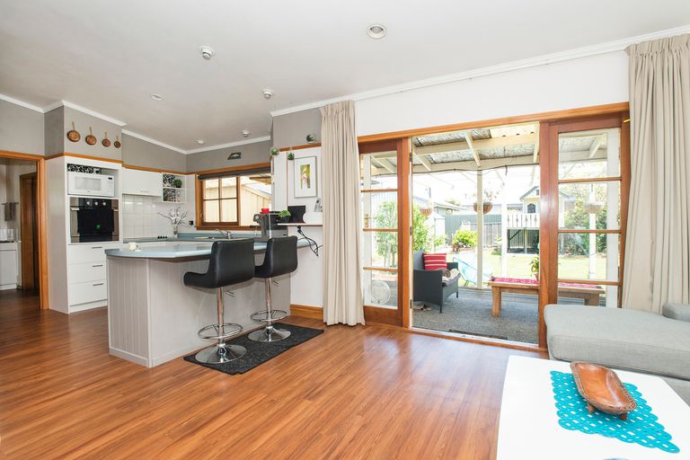 Photo of property in 2 Central Street, Whataupoko, Gisborne, 4010