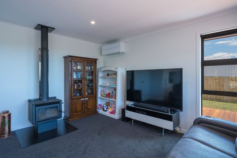 Photo of property in 36 Katania Heights, Brightwater, 7022